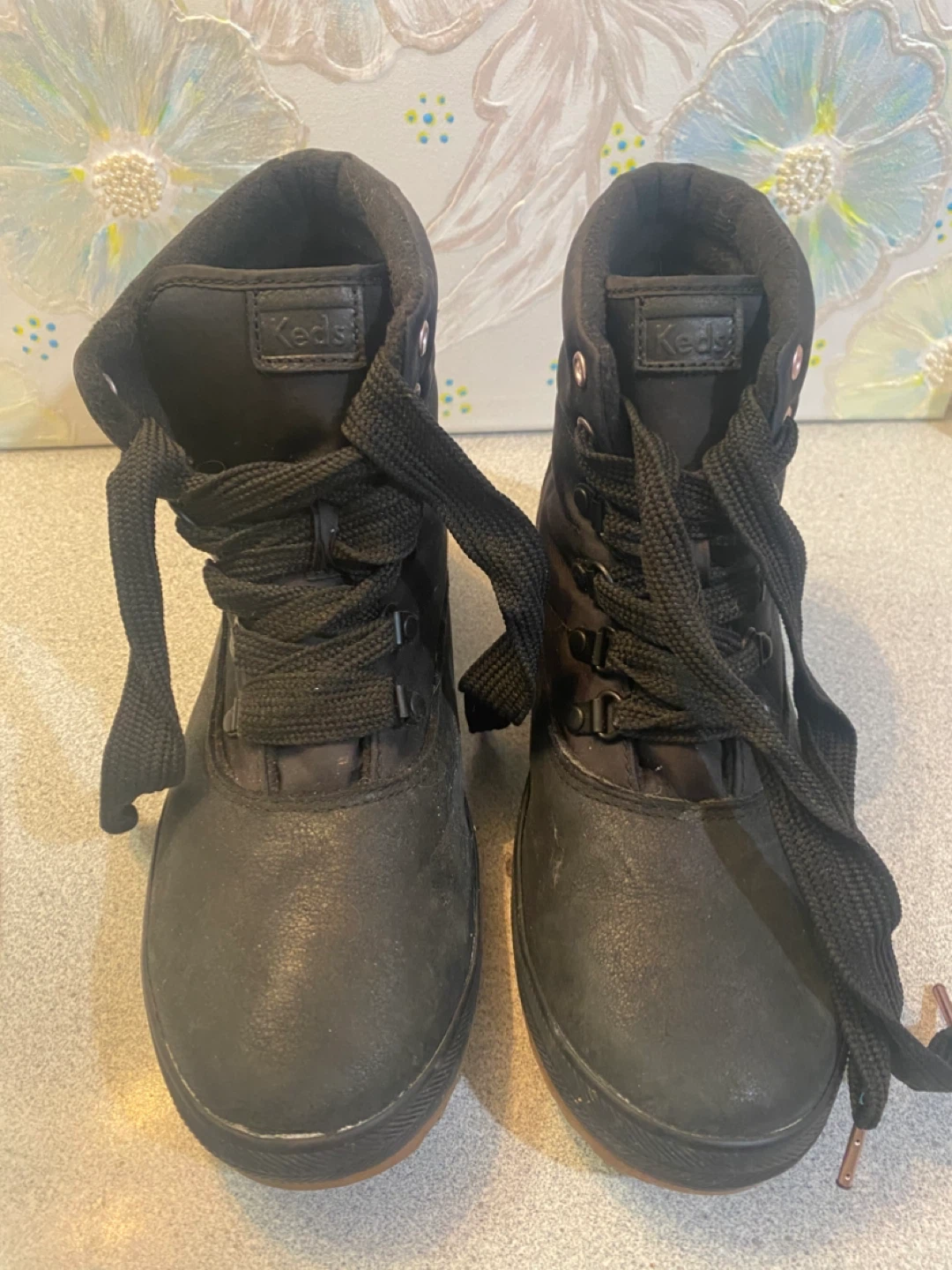 Keds WH61662 Black Winter Boots - Size 8