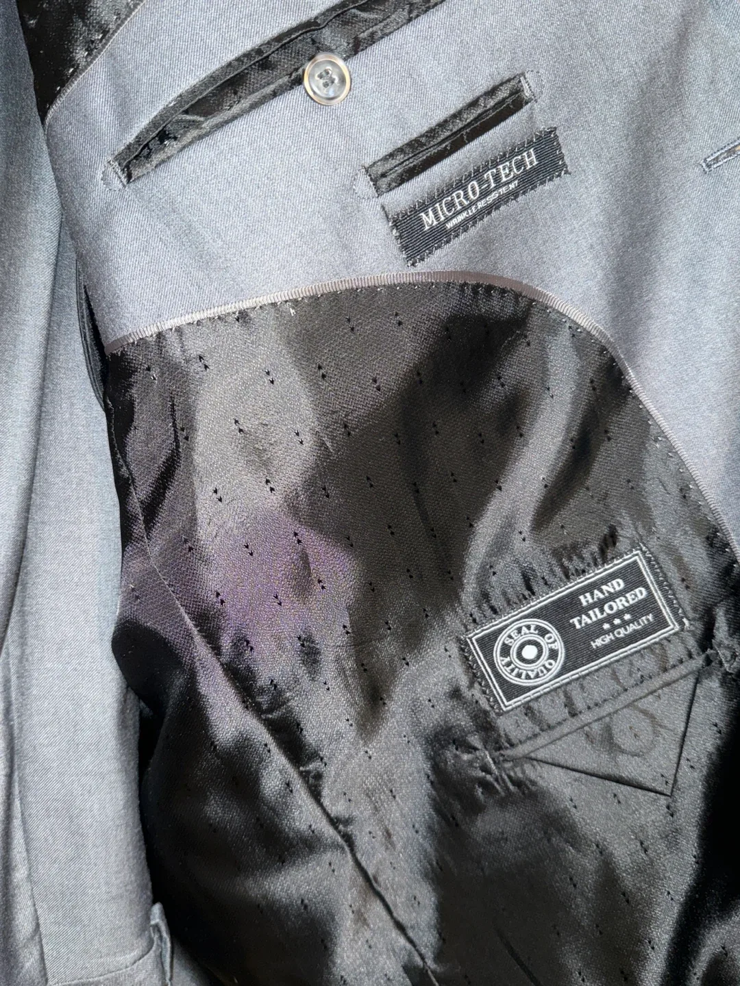 2 piece suit in GREY image indicator(3)