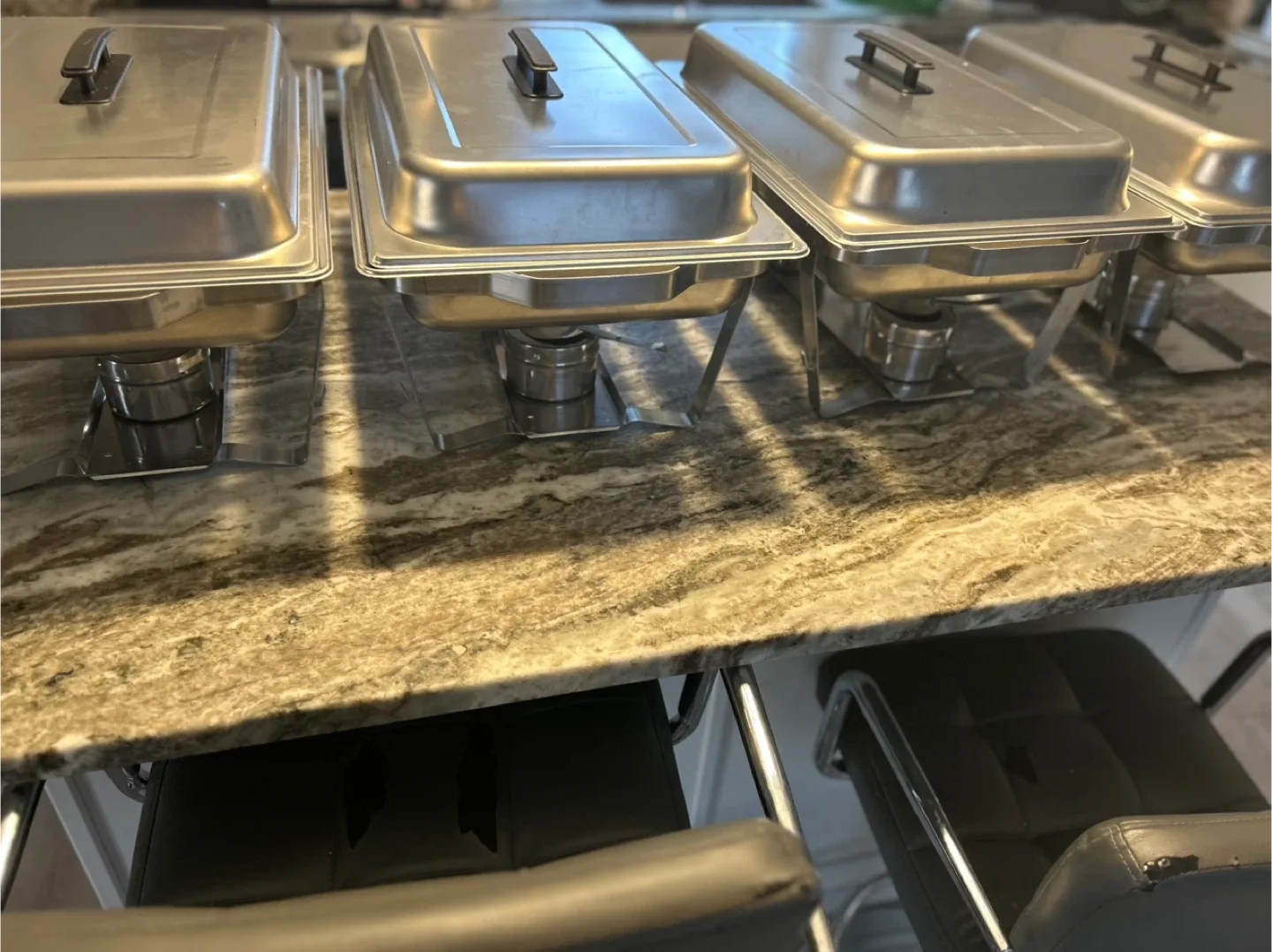 Chafing Dishes - Set of 4 image indicator(4)