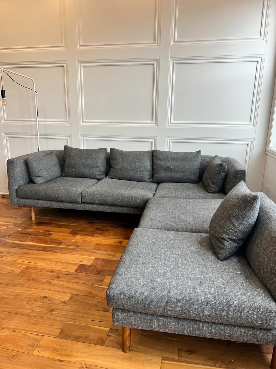 Grey Sectional Sofa with Chaise Lounge image indicator(4)