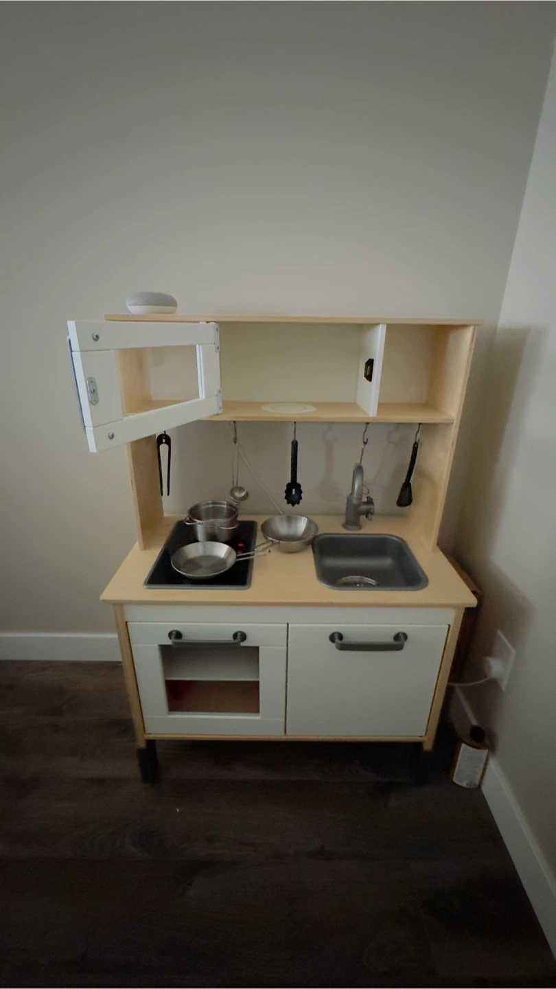 IKEA Duktig Play Kitchen - photo 3
