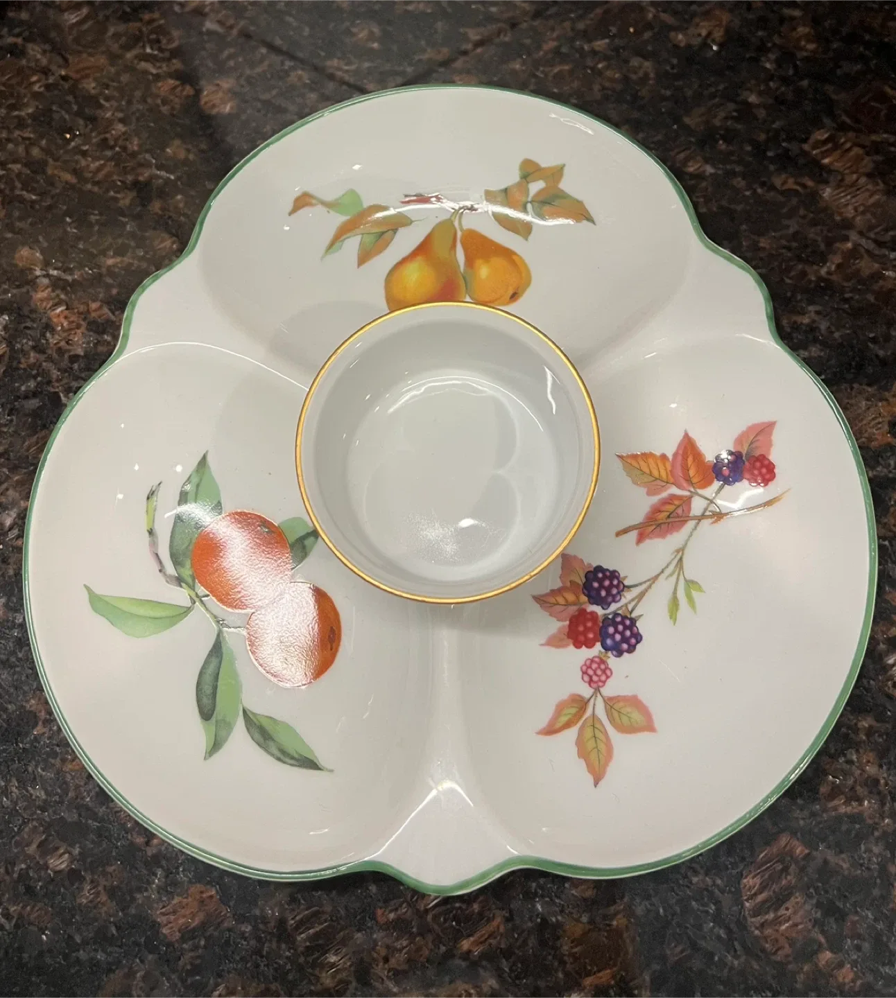 Royal Worcester Evesham Porcelain Dish image indicator(2)