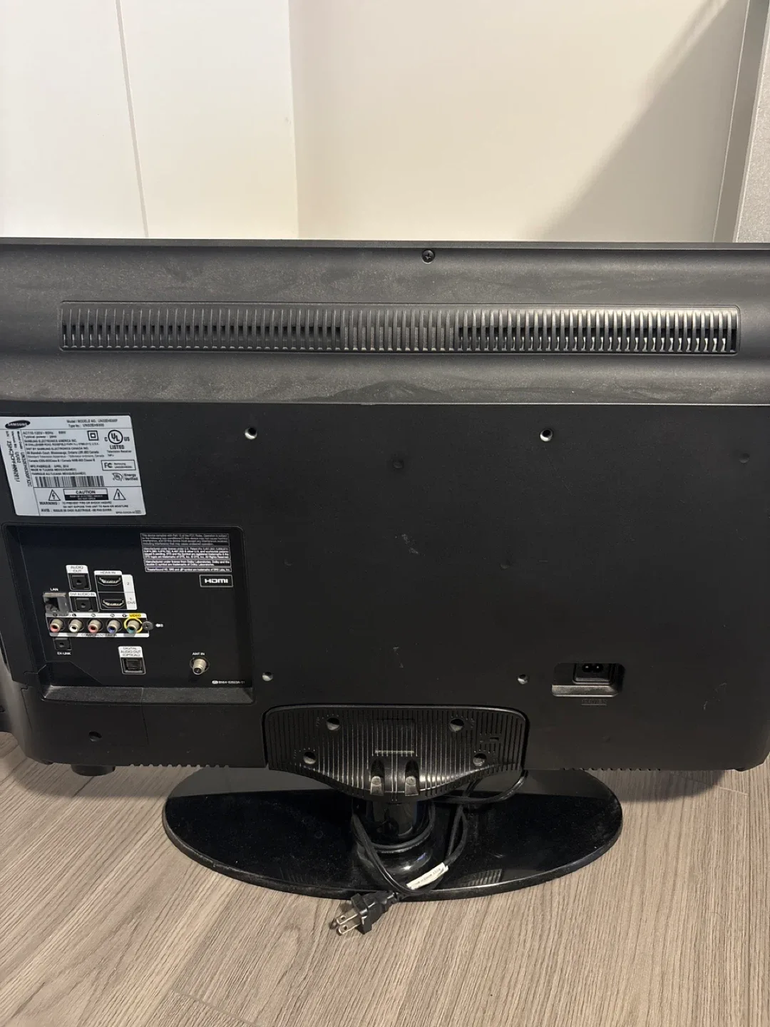 Samsung UN32EH5300F 32" Television image indicator(5)