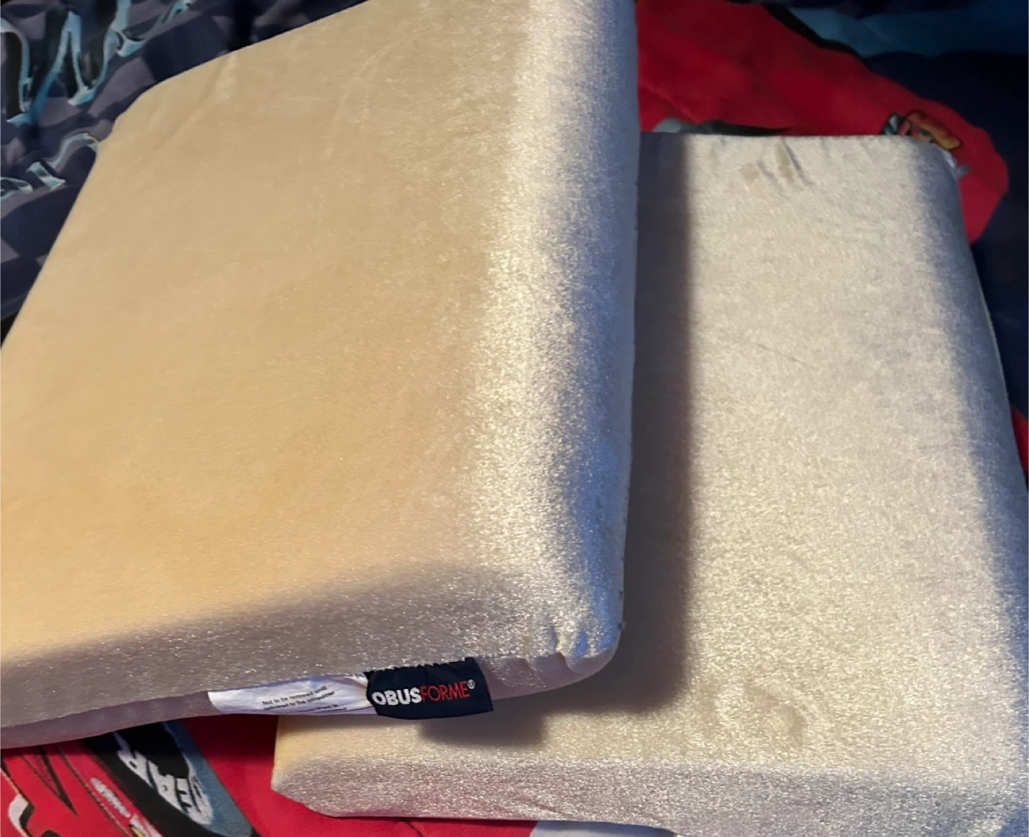ObusForme memory foam pillow - photo 3