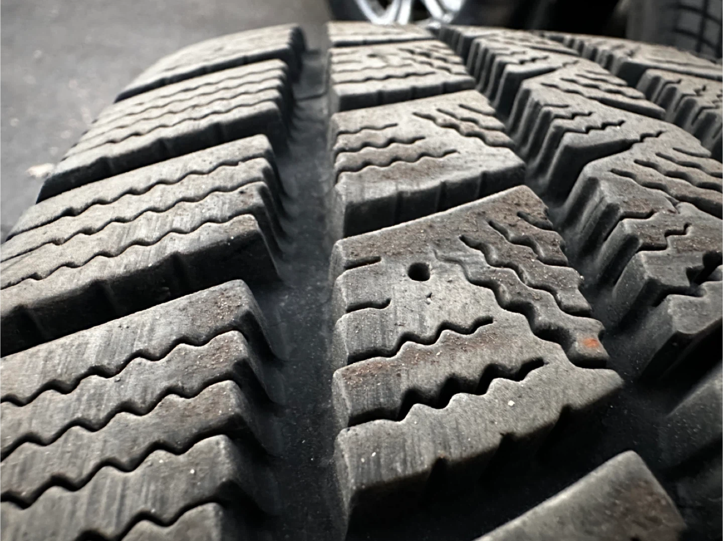 Goodyear 225/65R17 Winter Tire