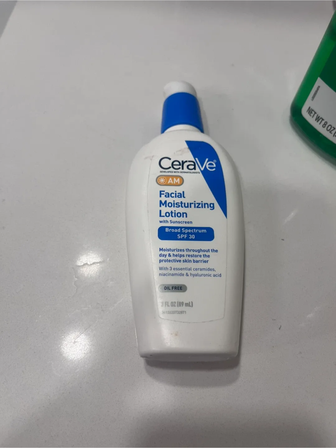 CeraVe AM Facial Moisturizing Lotion SPF 30 thumbnail