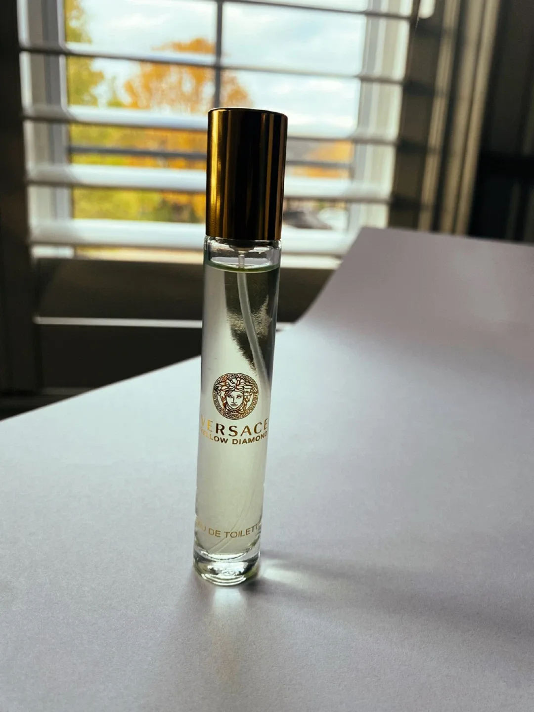 Versace Yellow Diamond Travel Perfume – 10 mL – Unused (No Box) image indicator(2)