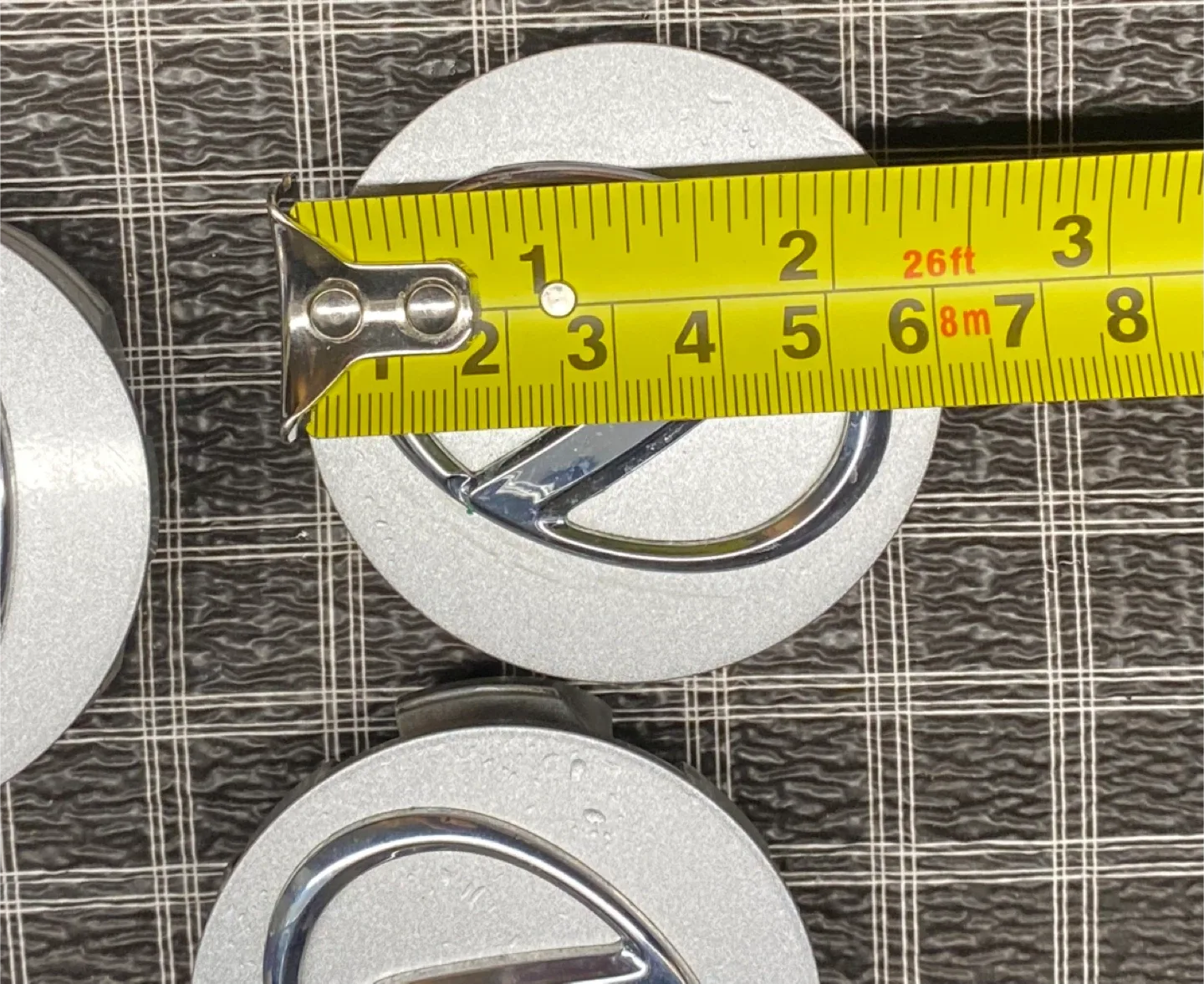 Lexus Wheel Center Caps - Set of 4 image indicator(3)