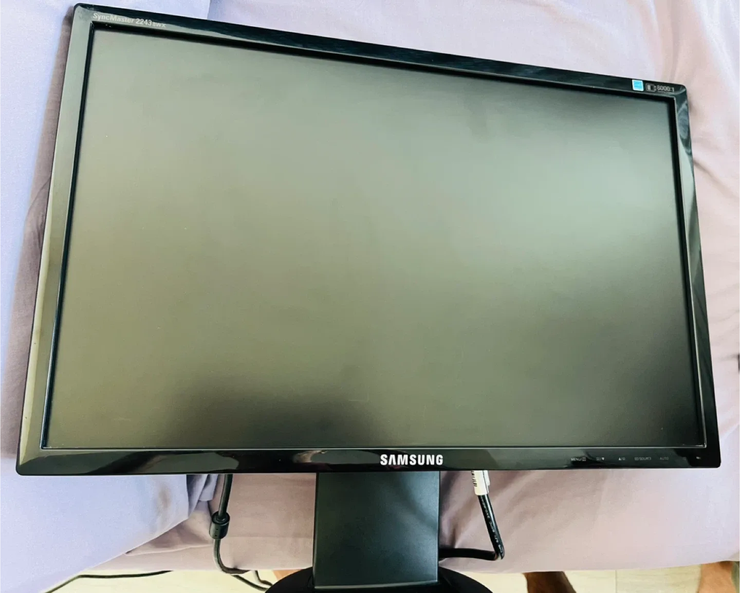 Samsung Monitor 22” image indicator(4)