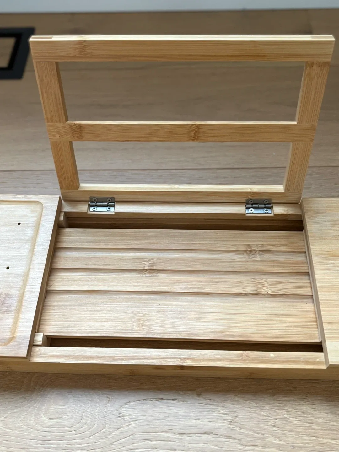 Bamboo bath caddy image indicator(3)