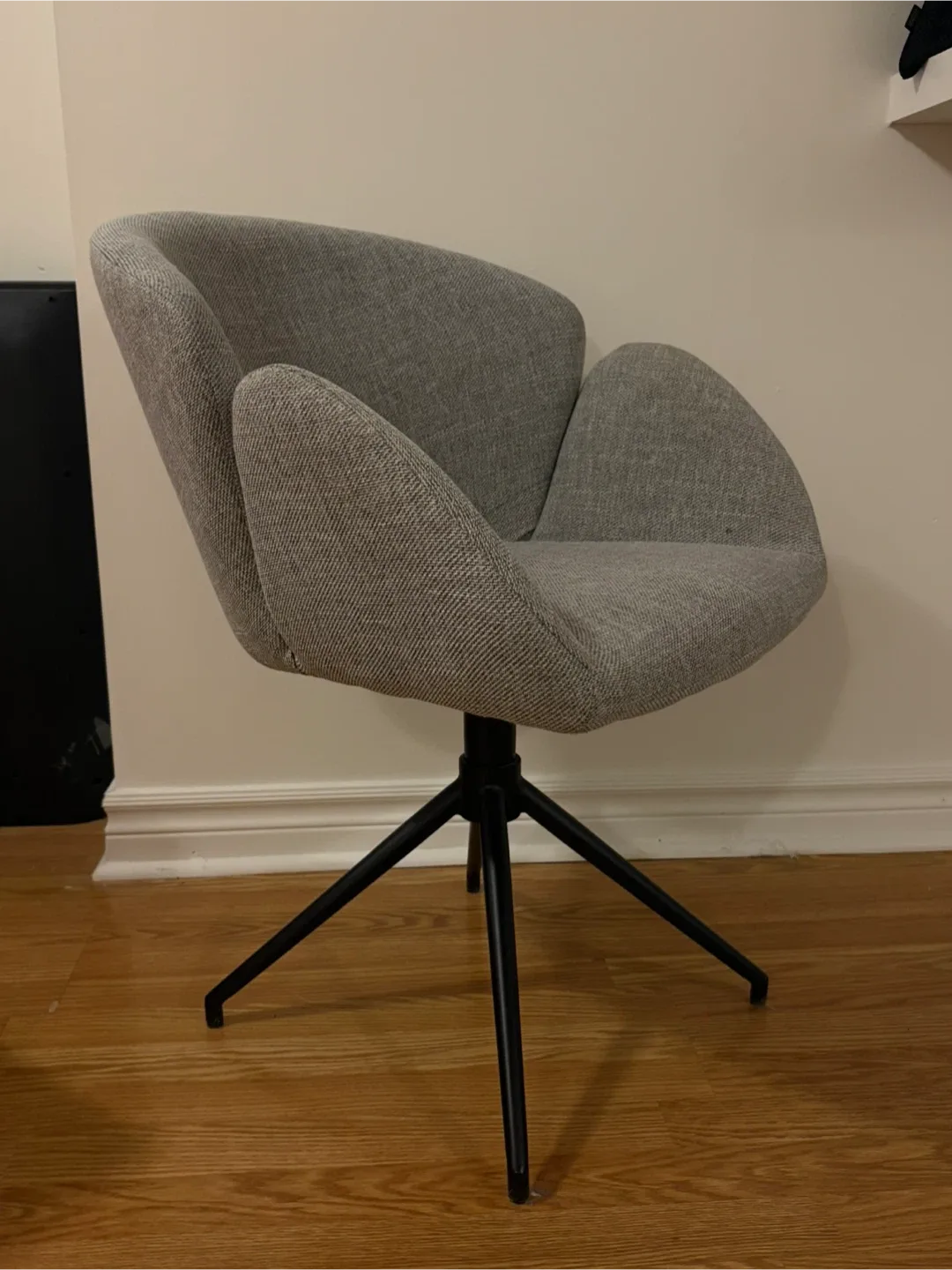 Grey Swivel Chair image indicator(2)