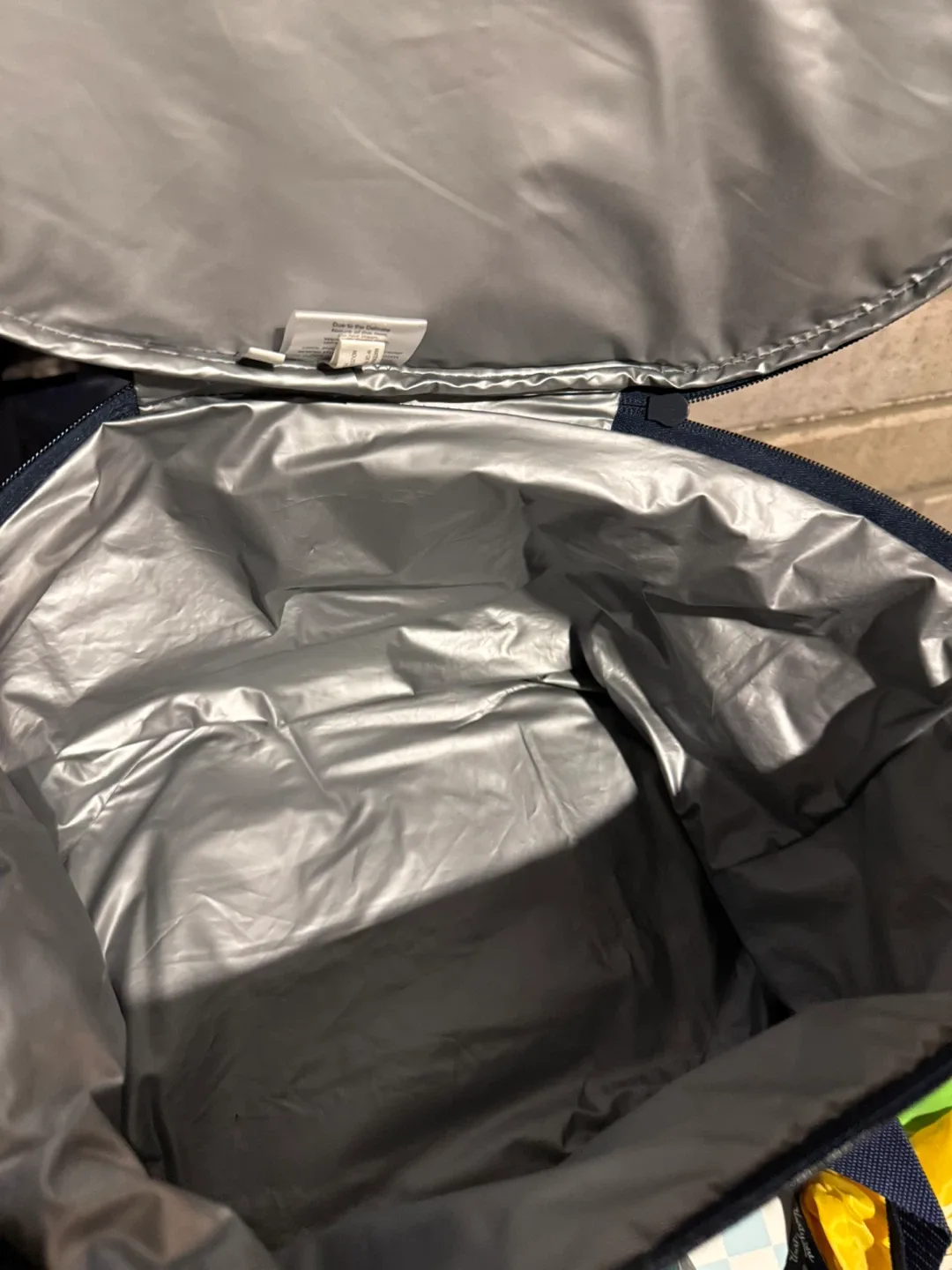 Thirty-One Insulated Lunch Bag image indicator(2)