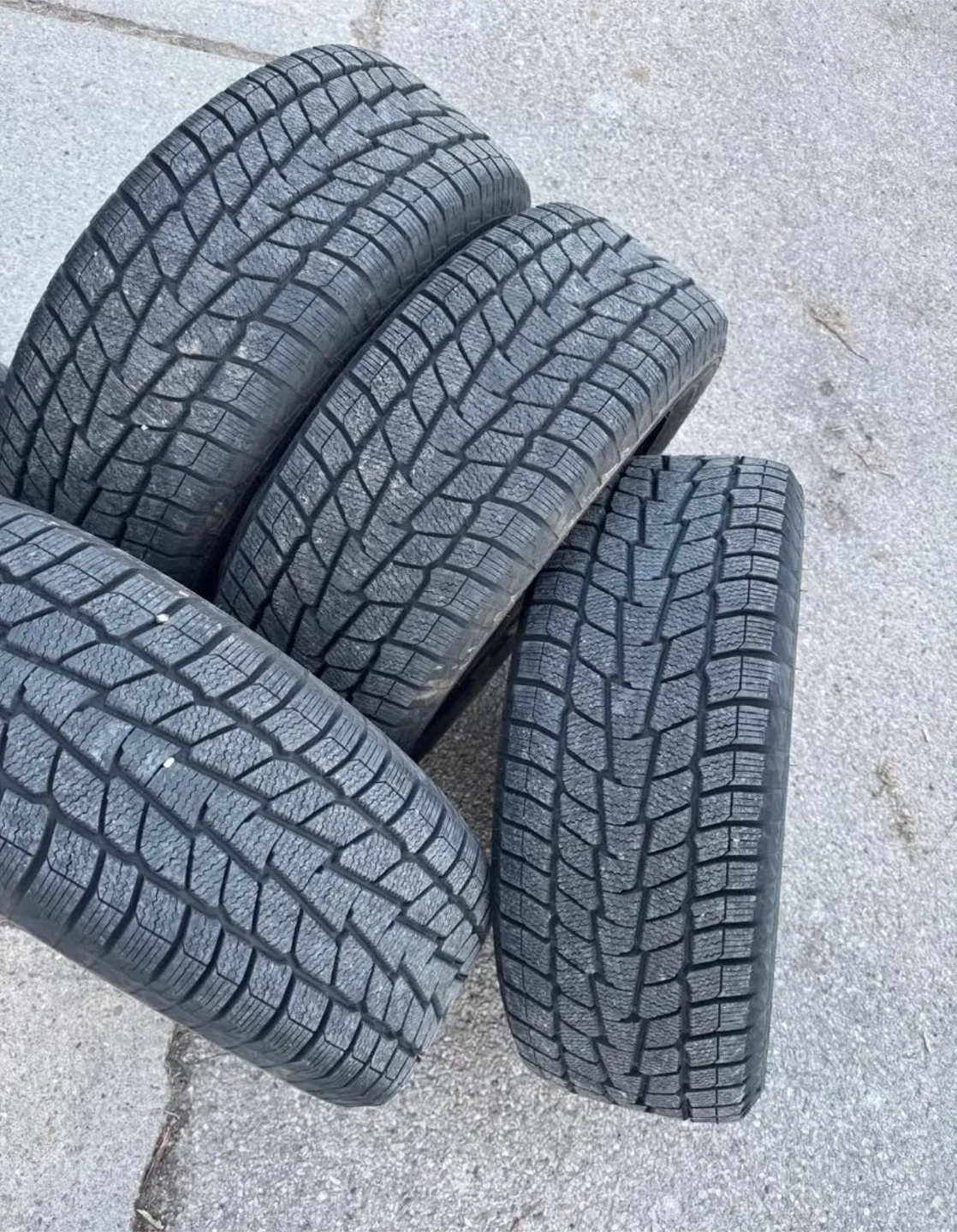 Set of 4 Winter Tires image indicator(5)