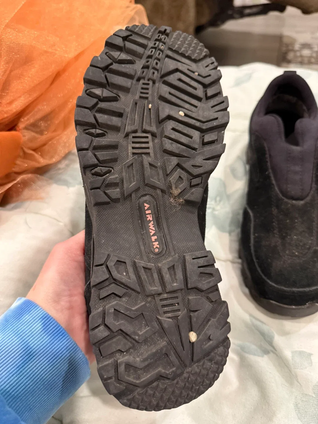 Airwalk Black Suede Slip-On Shoes, Size 9 image indicator(2)