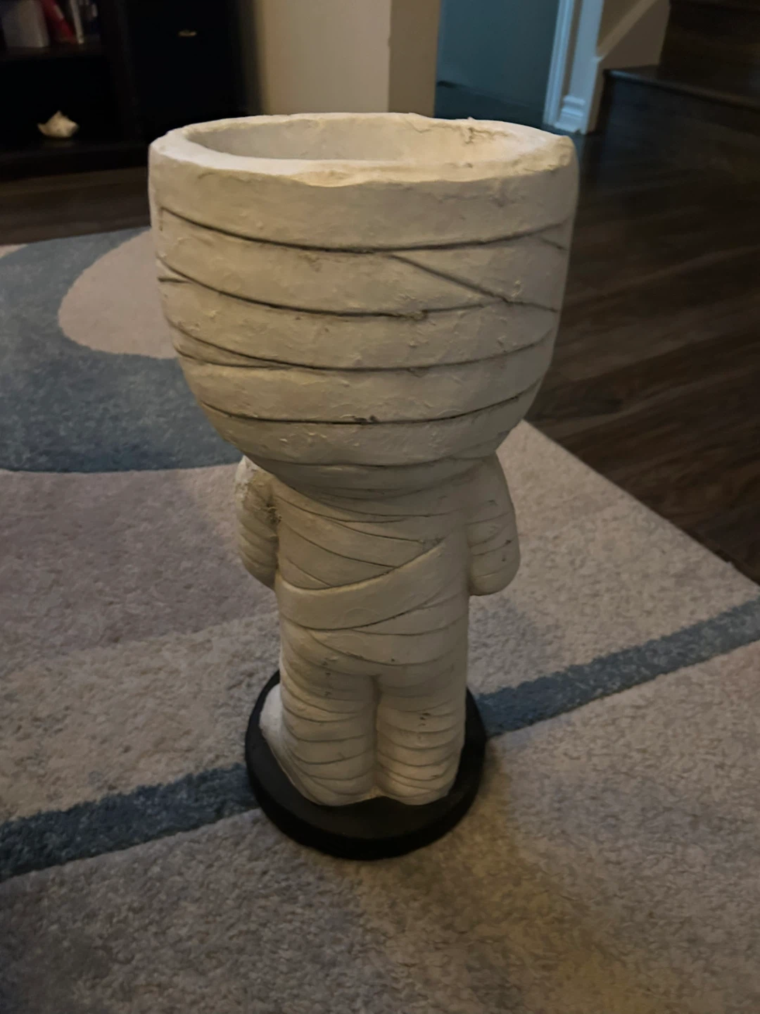 Frank Mummy Halloween Candy Holder - photo 2
