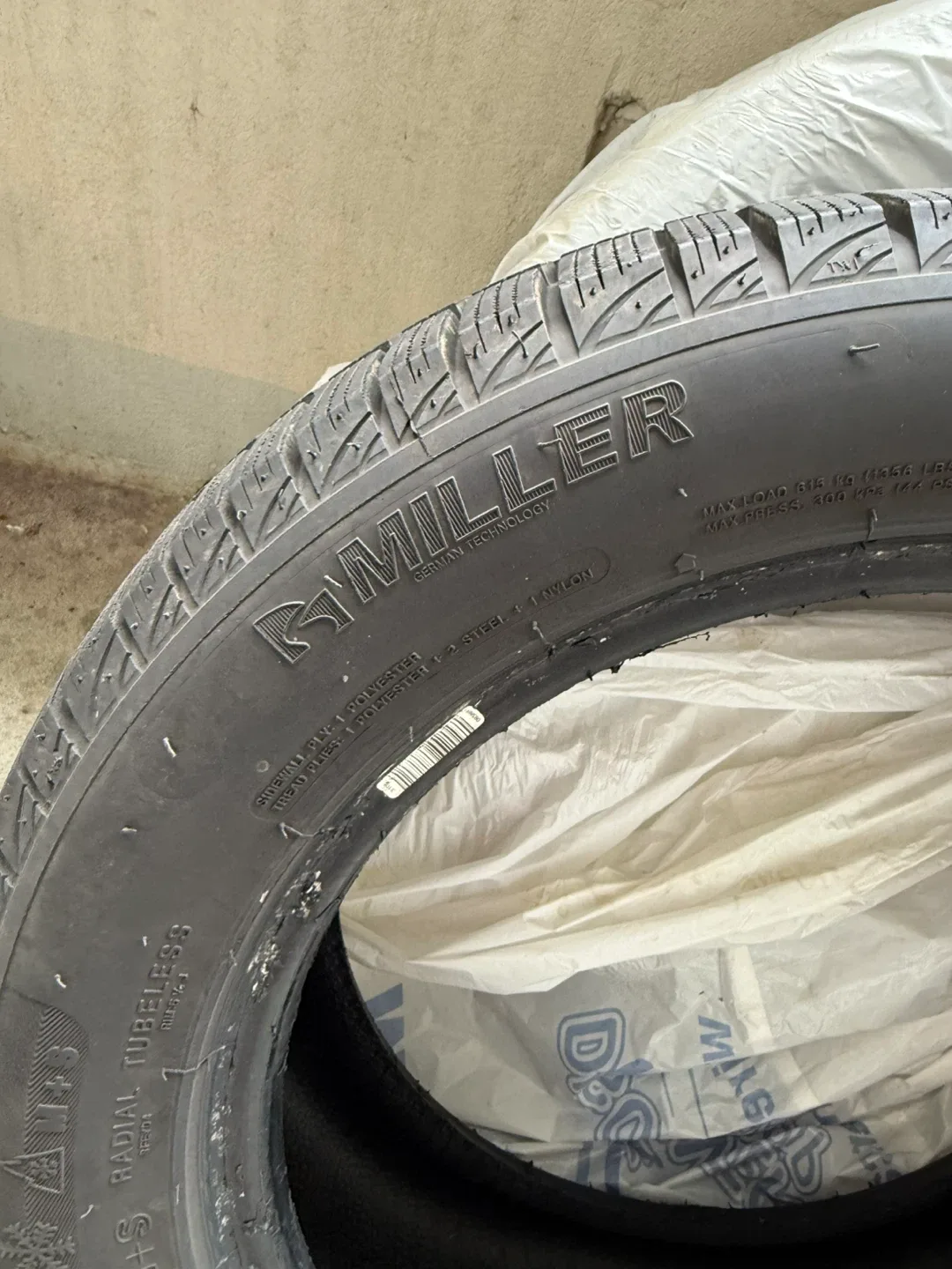 Miller 205/55R16 Winter Tires (All 4) image indicator(2)