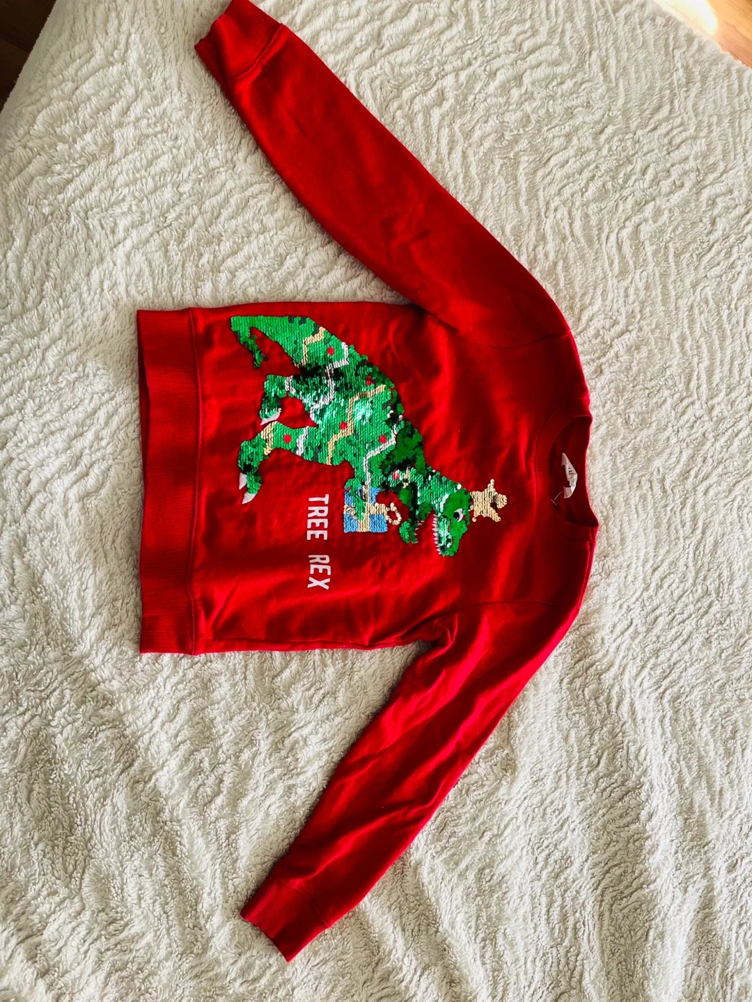 H&M Red Tree Rex Sequin Sweatshirt - Size 5-6Y image indicator(2)