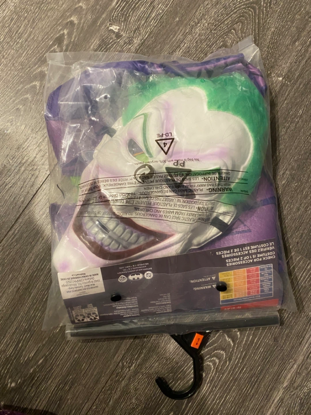 New Joker Costume - Size Small (4-6) - photo 3