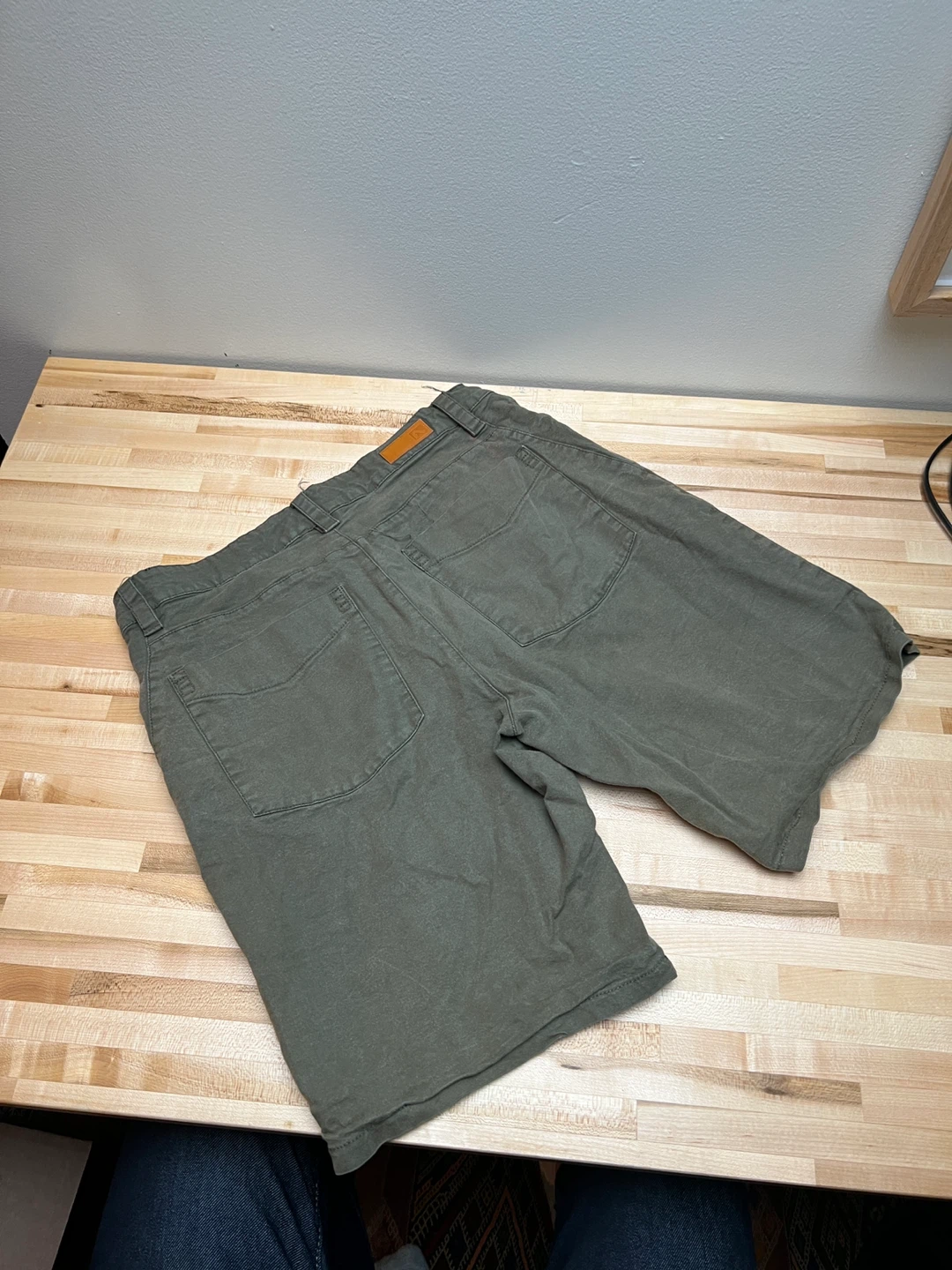 Flylow Shorts - Size M - photo 2