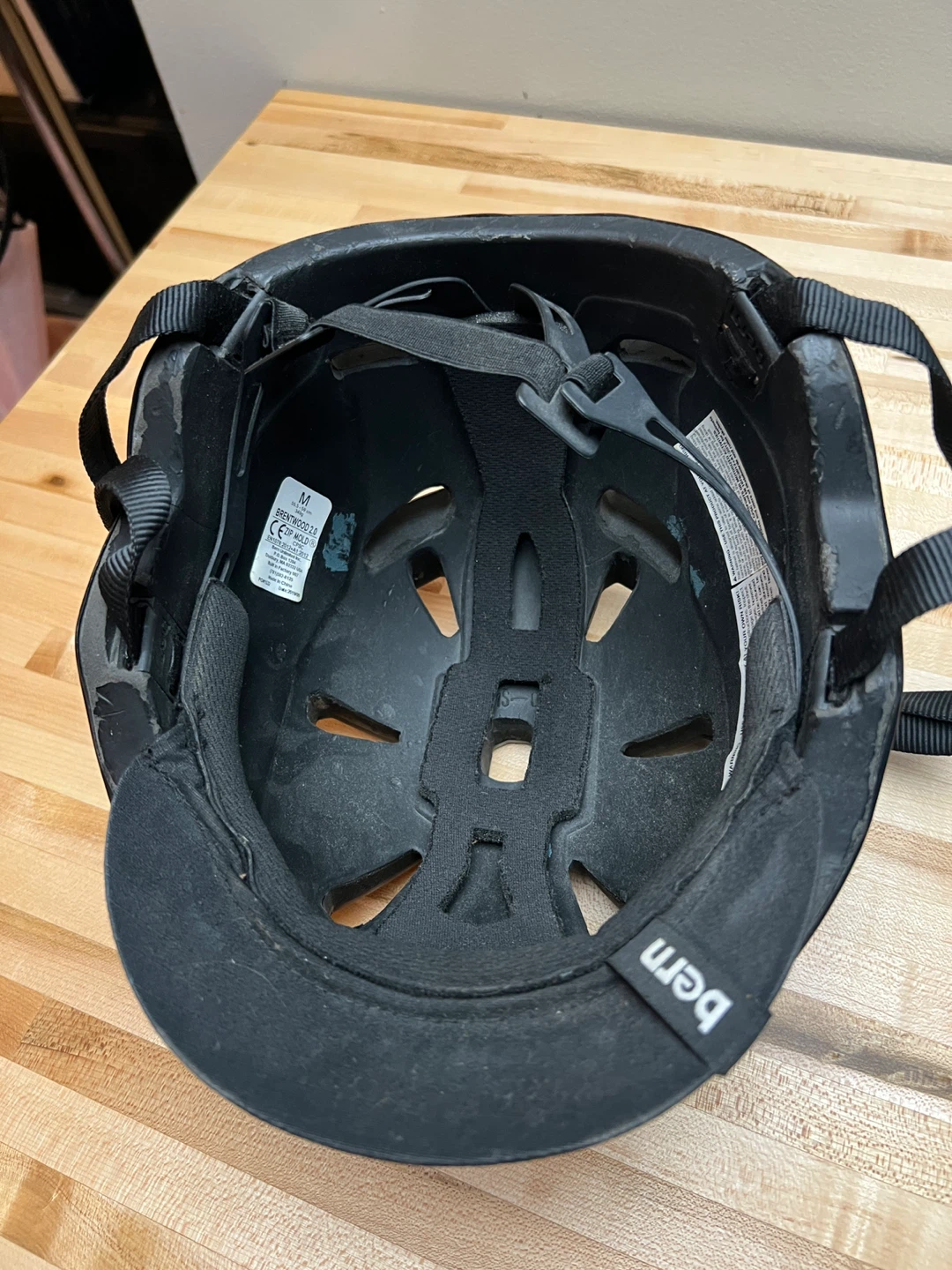 Bern Bike Helmet - Black - photo 4