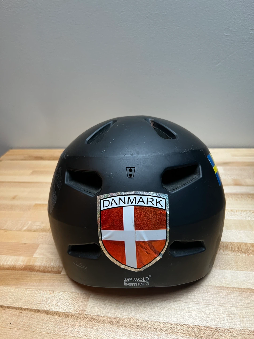 Bern Bike Helmet - Black - photo 2