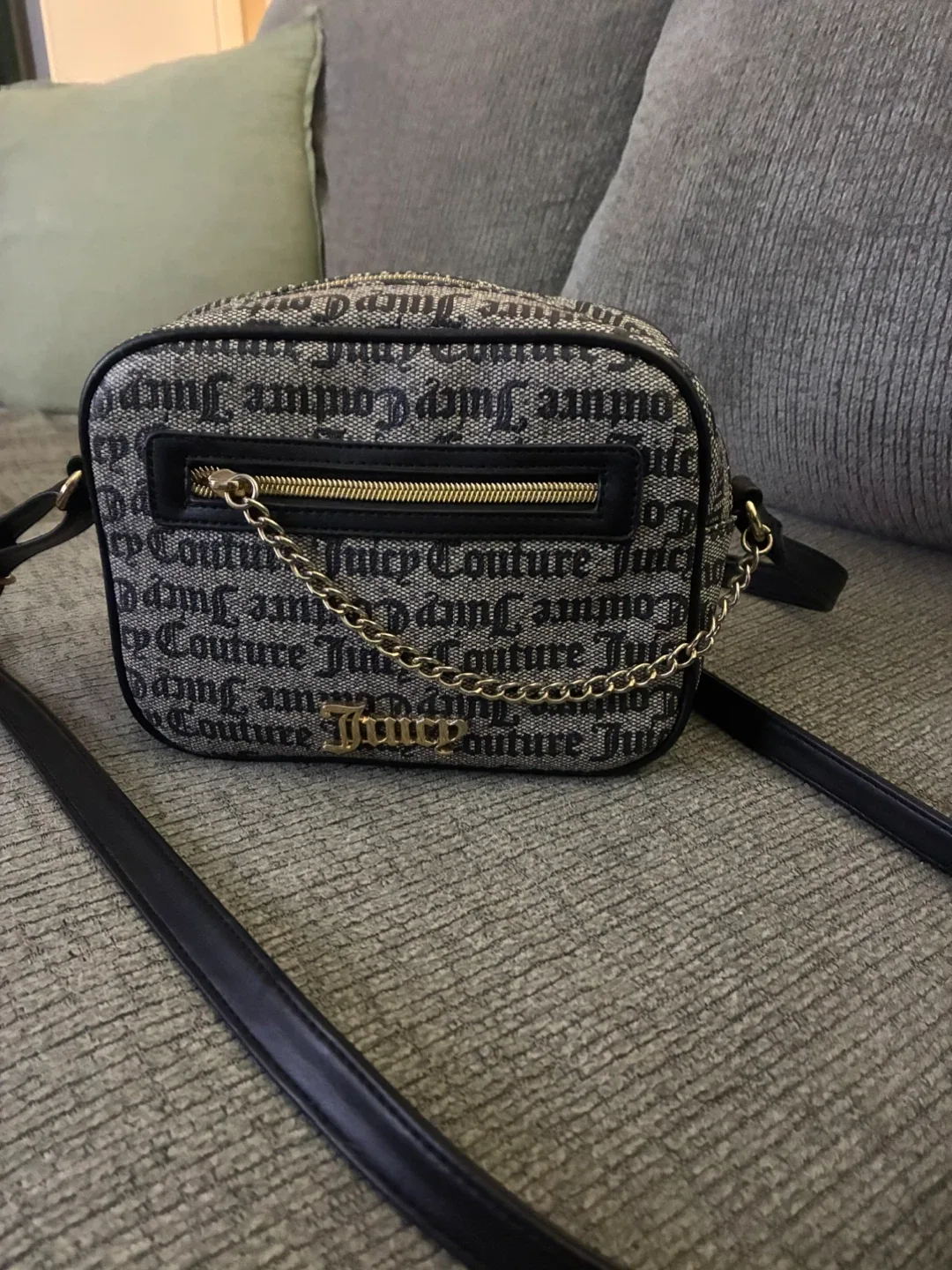 Juicy Couture Crossbody Bag thumbnail