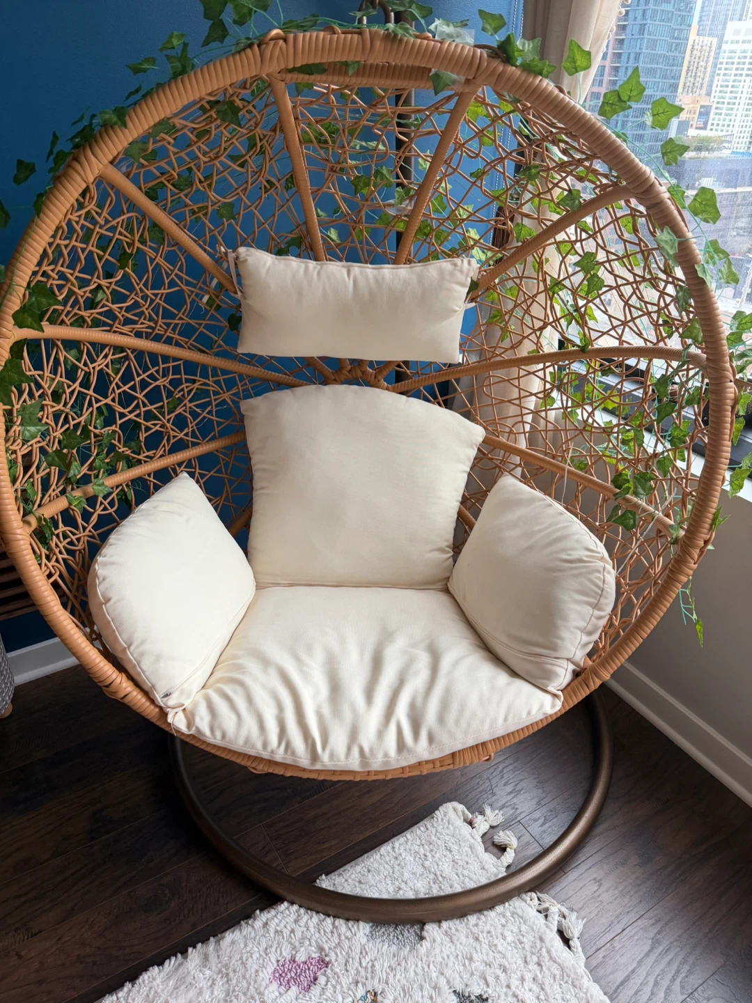 Zolo Hanging Lounge Egg Swing Chair