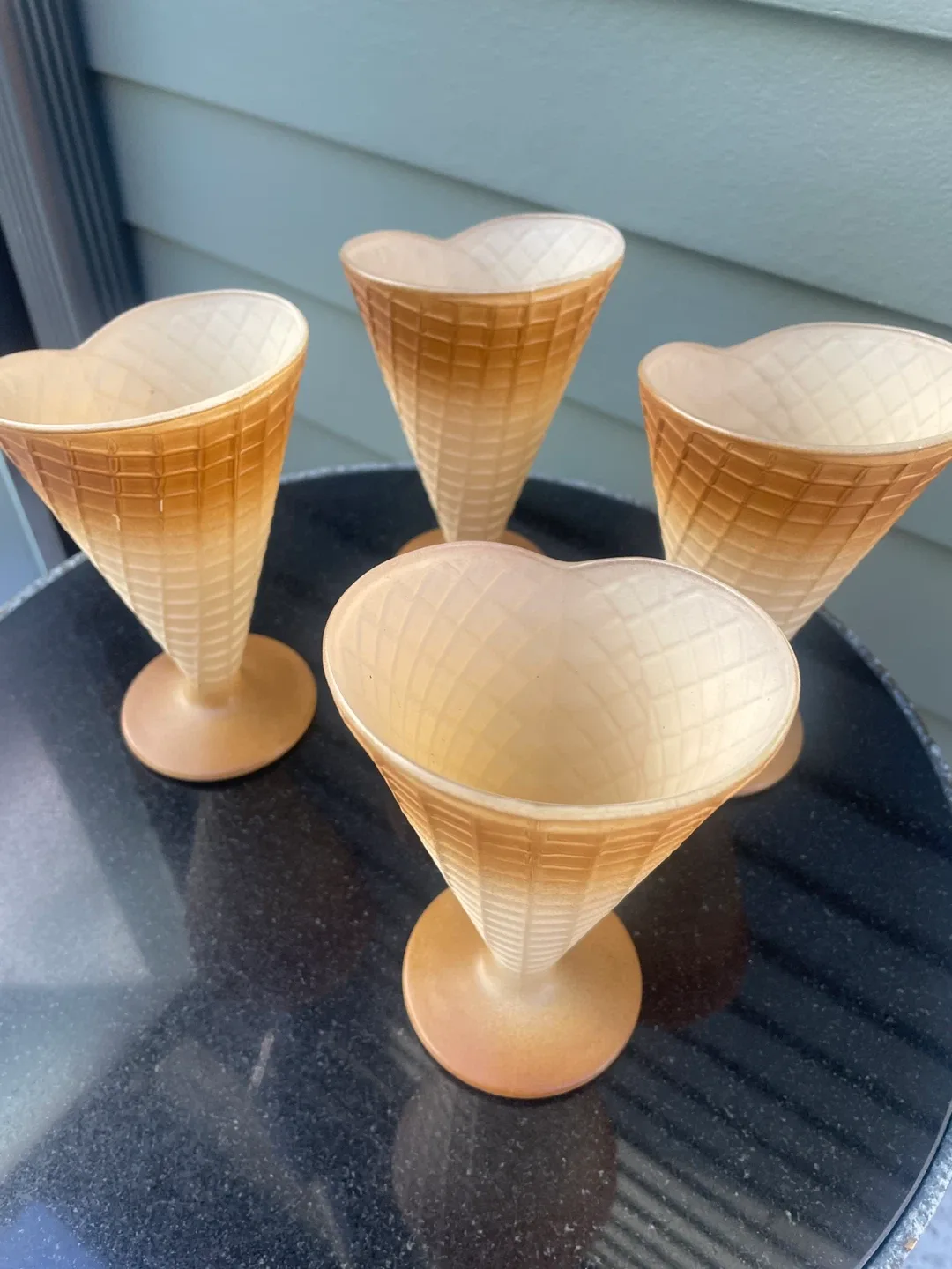 Boioli ice cream glasses waffle cone made in Italy image indicator(3)