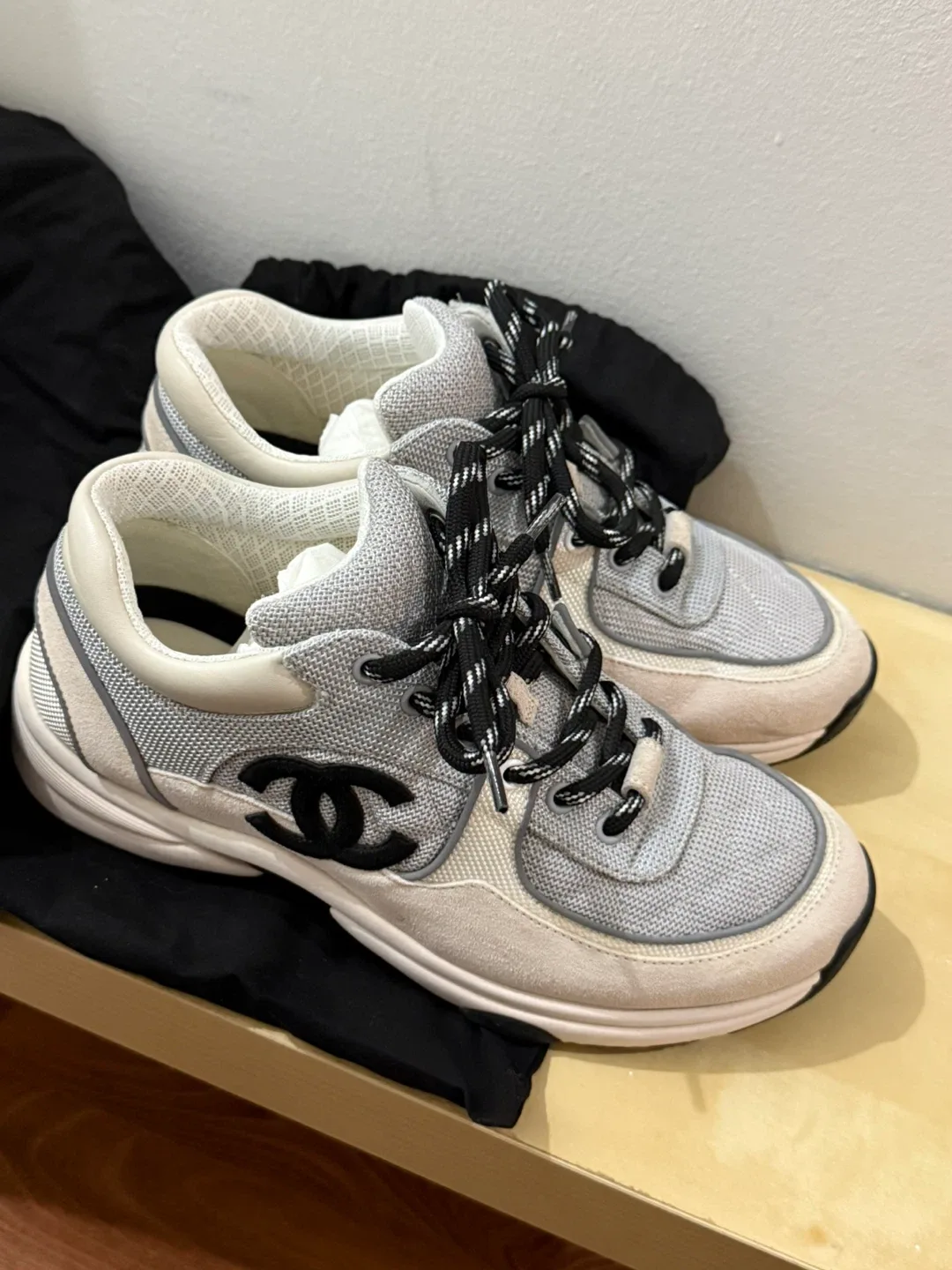 Chanel Sneakers image indicator(3)