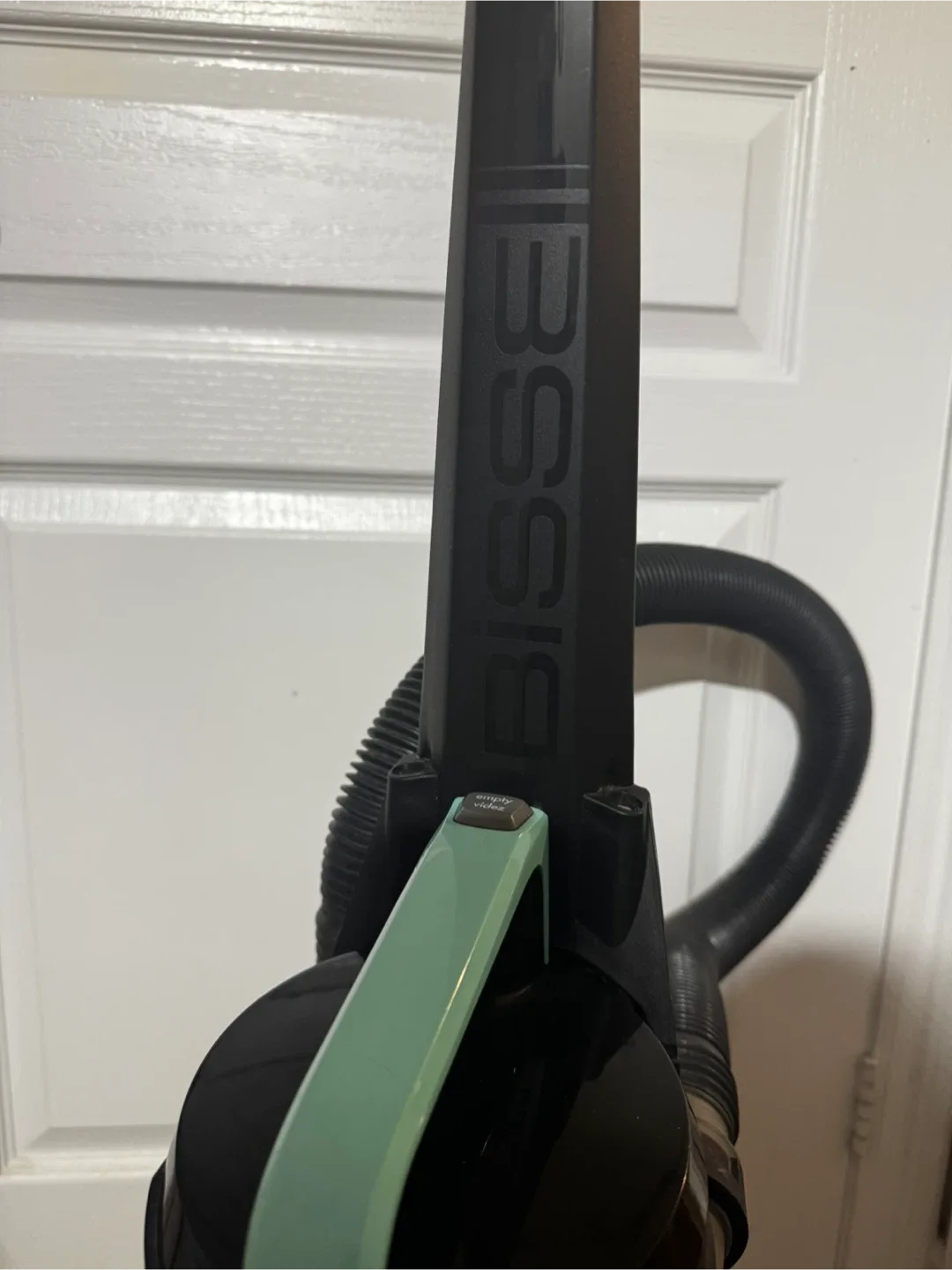 Bissell PowerForce Vacuum image indicator(3)