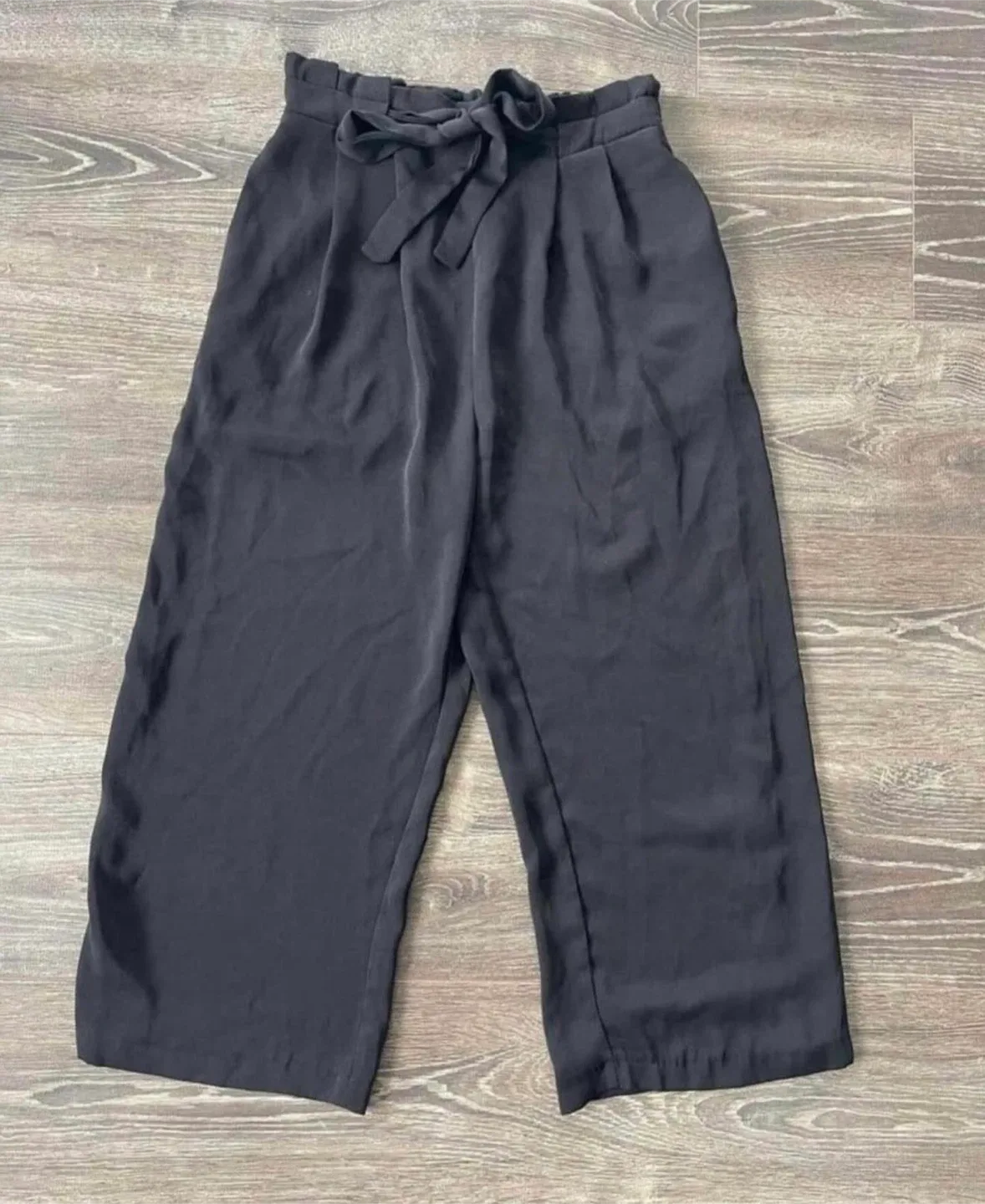 Zara Cropped Pants size xs thumbnail