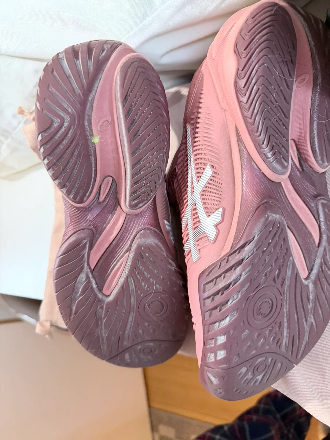 ASICS Court FF Tennis Shoes size 7 image indicator(4)