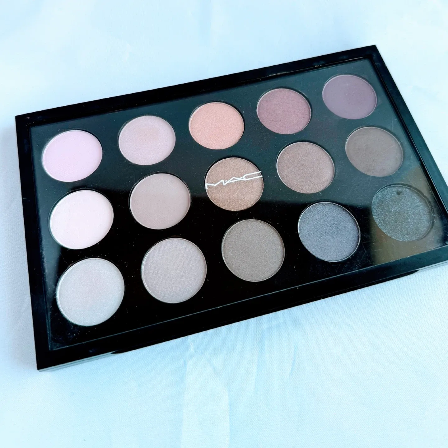 MAC Eyeshadow Palette