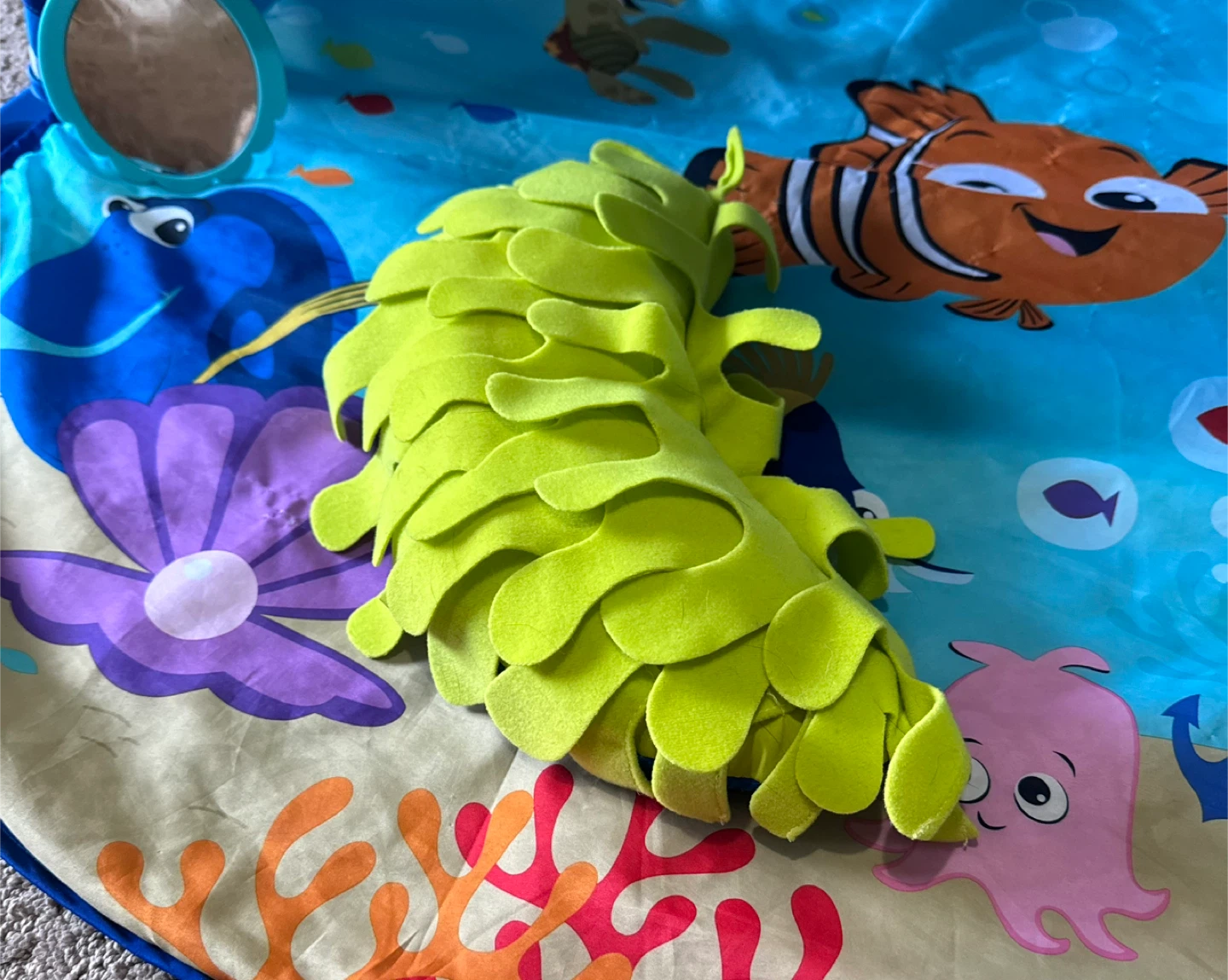 Finding Nemo Mr. Ray Ocean Lights & Music Gym - photo 2
