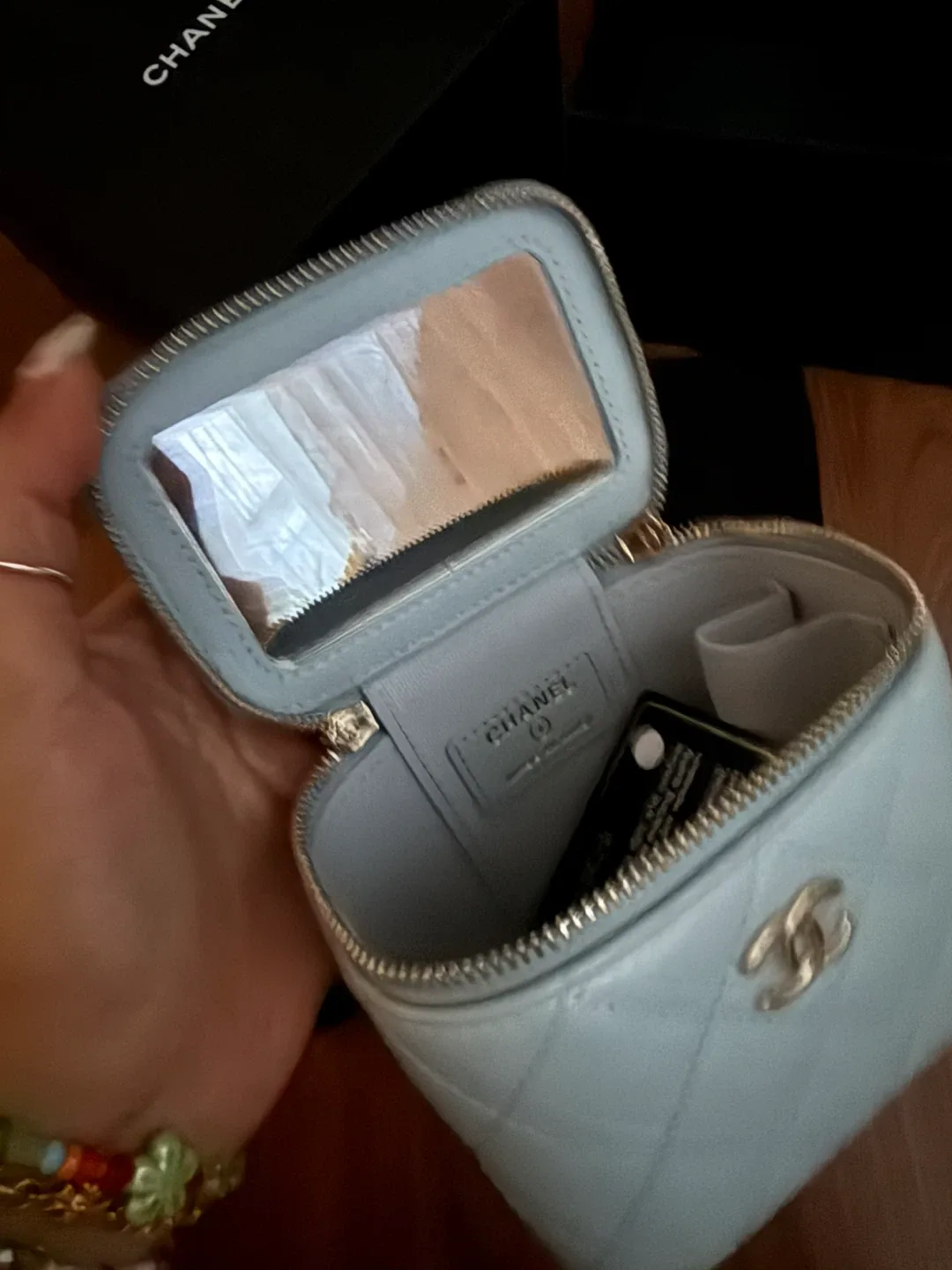 Chanel Vanity Case Light Blue image indicator(6)