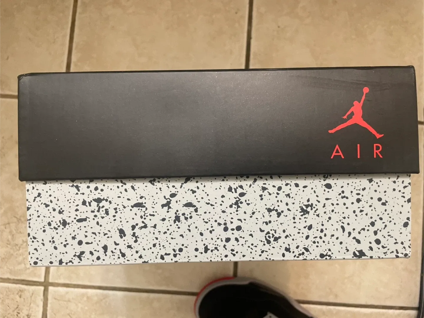 Nike Air Jordan 4 Retro Bred Reimagined image indicator(10)