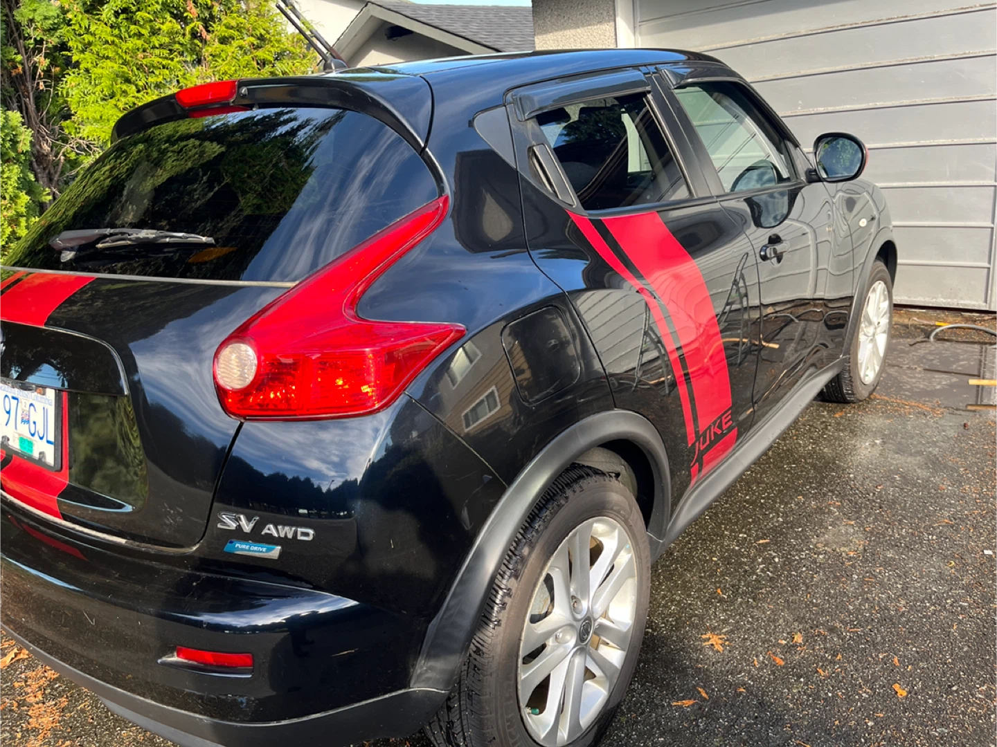 Nissan Juke SV AWD - Black - photo 3