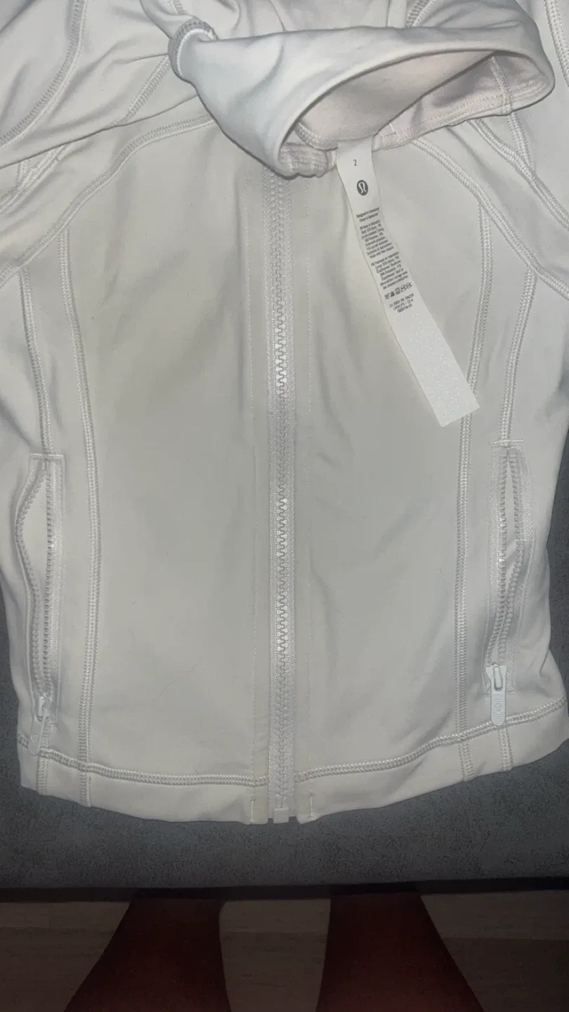 Lululemon Jacket Define image indicator(5)