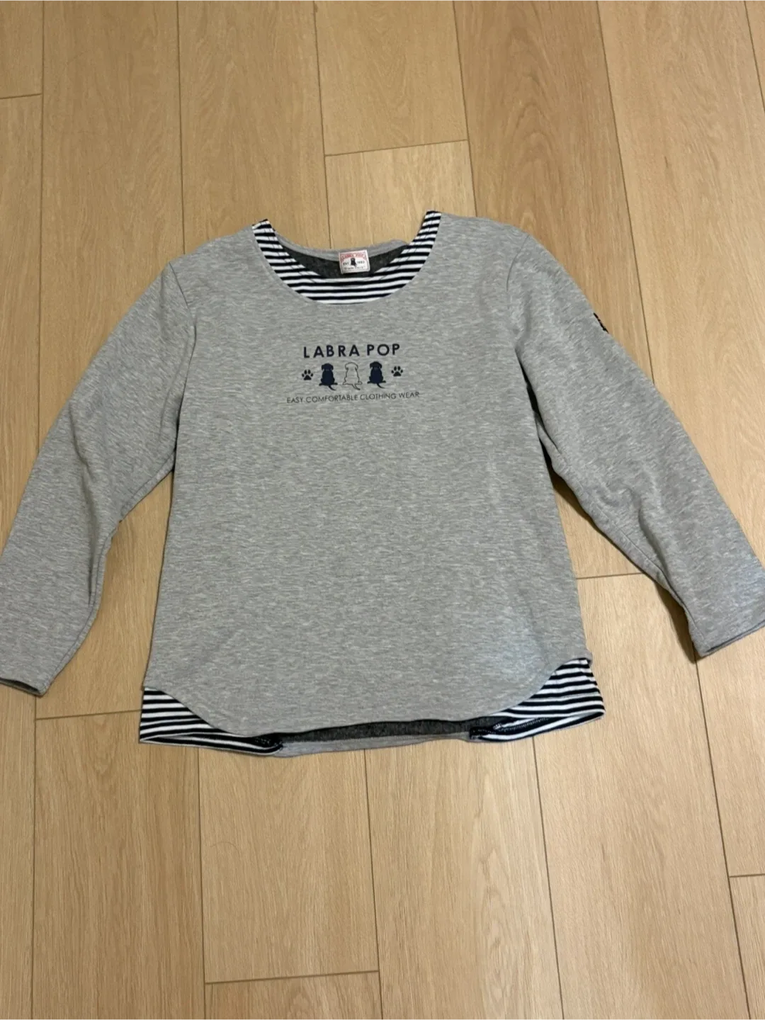 Japan Grey Sweatshirt fleece lined long sleeve Size medium thumbnail