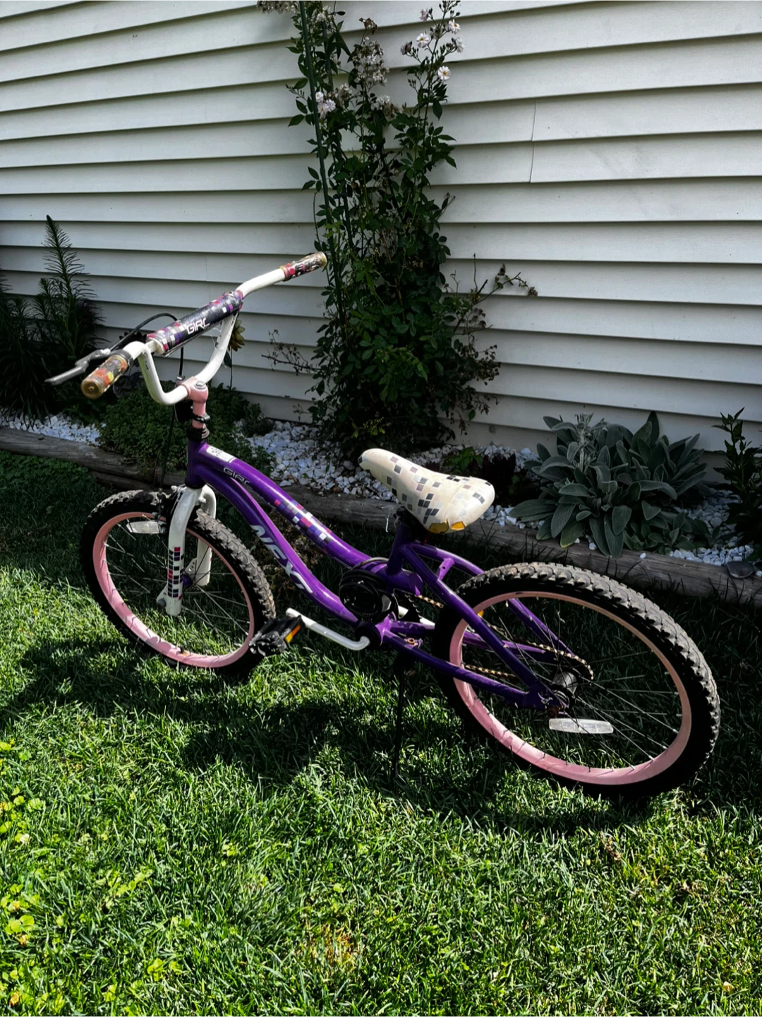 Girls' Bike - Purple & Pink - photo 2