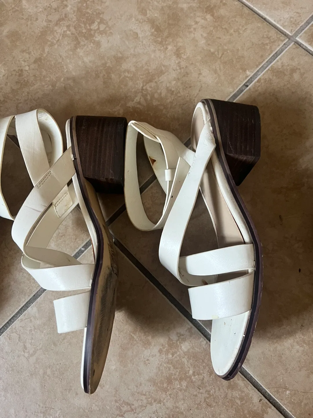 Forever 21 White Heels image indicator(2)