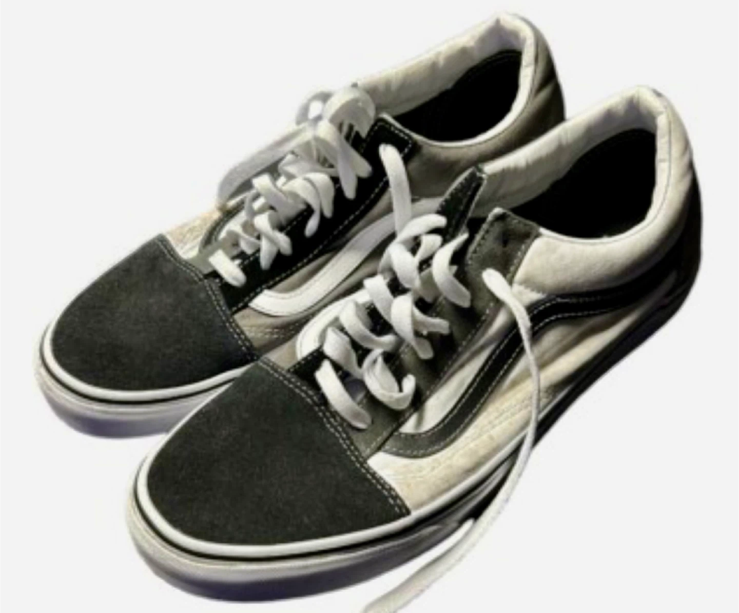 Vans Old Skool Black/White Shoes - Size 6 US - photo 2