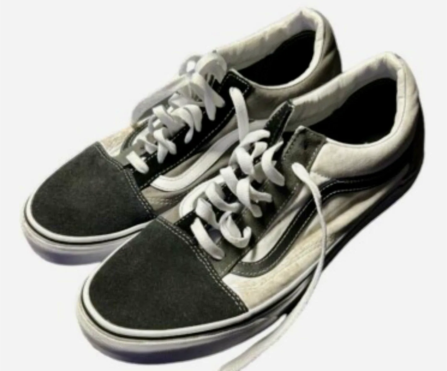 Vans Old Skool Black/White Shoes - Size 6 US image indicator(2)