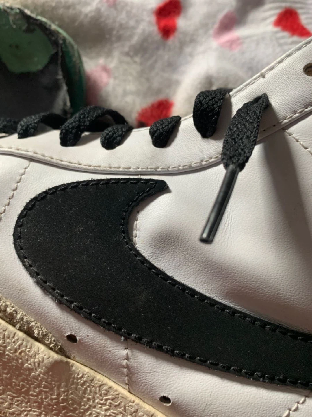 Nike Blazer Mid '77 White/Black Women’s Size 7