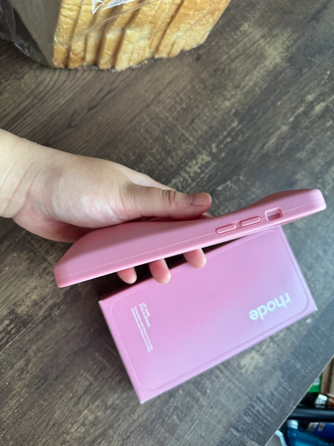 Authentic Rhode  Lip Case iPhone 14 Pro Max in color Ribbon - photo 3