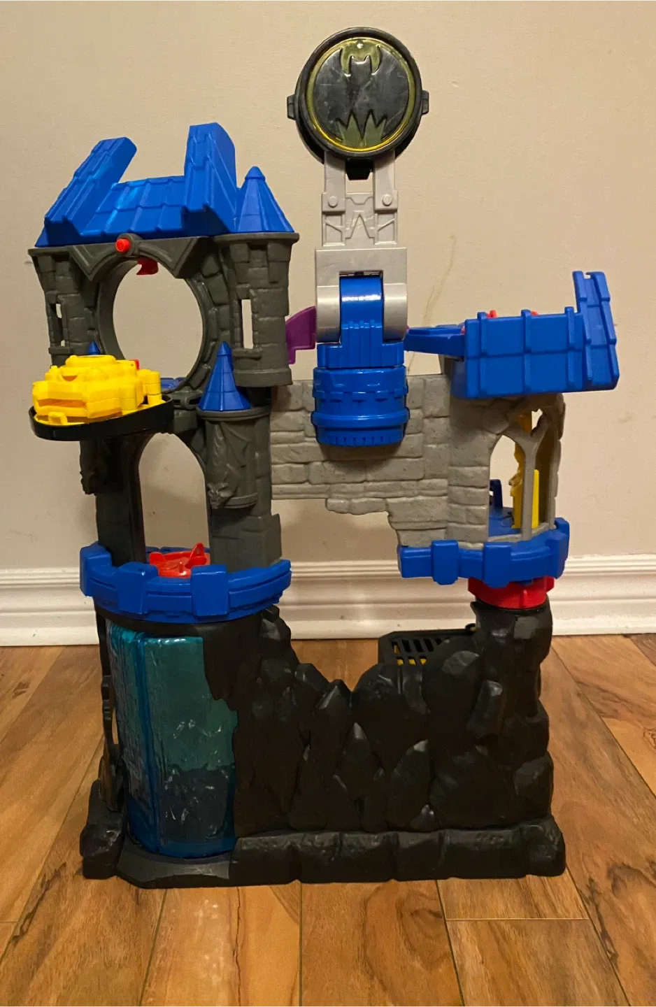 Fisher-Price DC Super Friends Batcave image indicator(3)