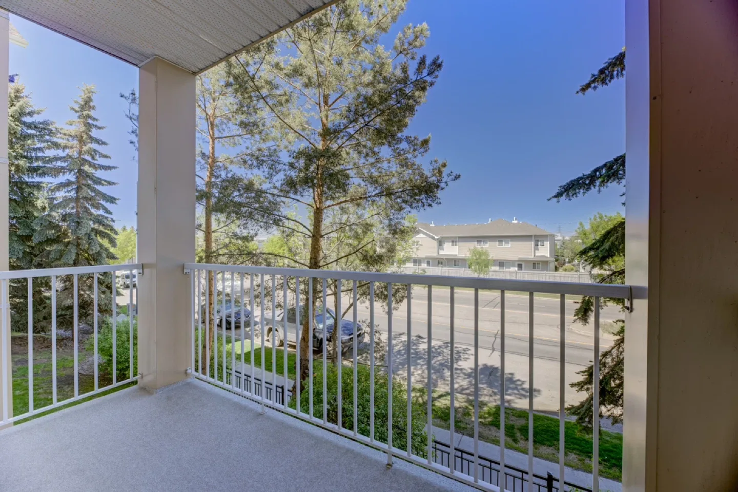 2 bedrooms and 2 bathrooms Condo in southside image indicator(9)