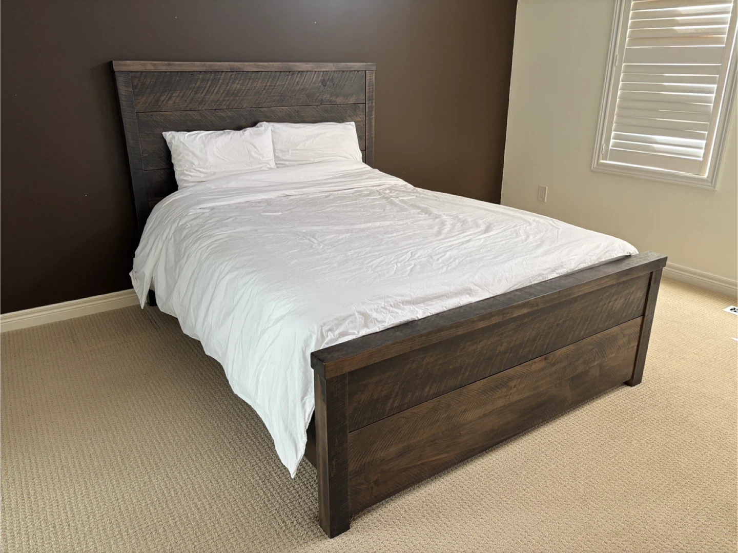Halton Homestead Urban Rustic Bed