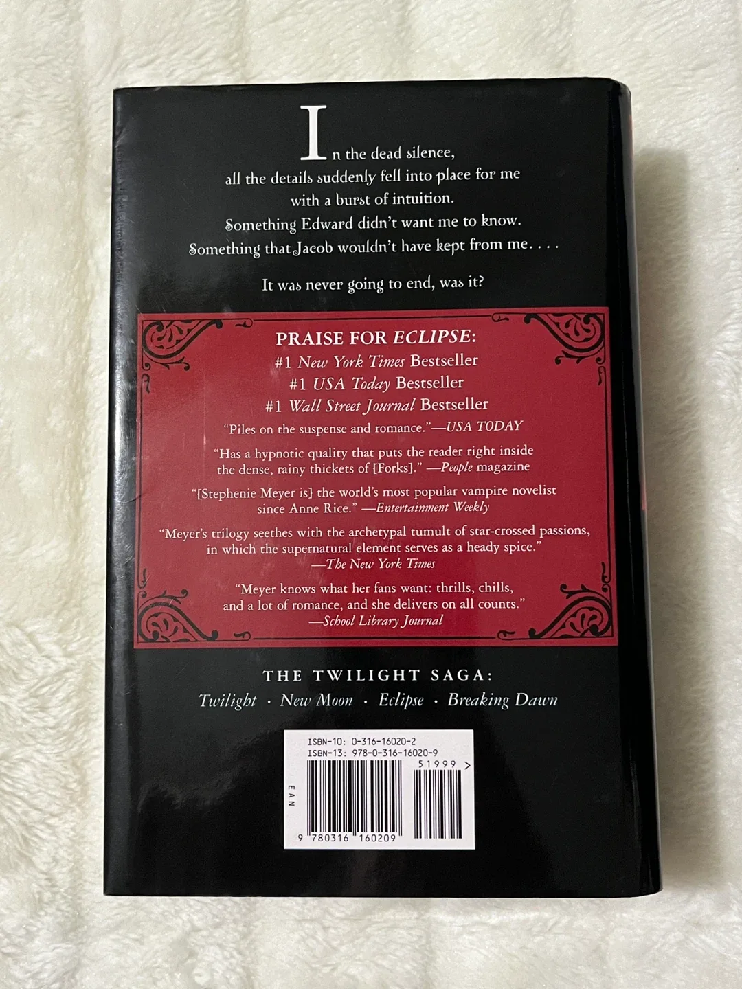 Eclipse (Twilight Saga) by Stephenie Meyer image indicator(2)