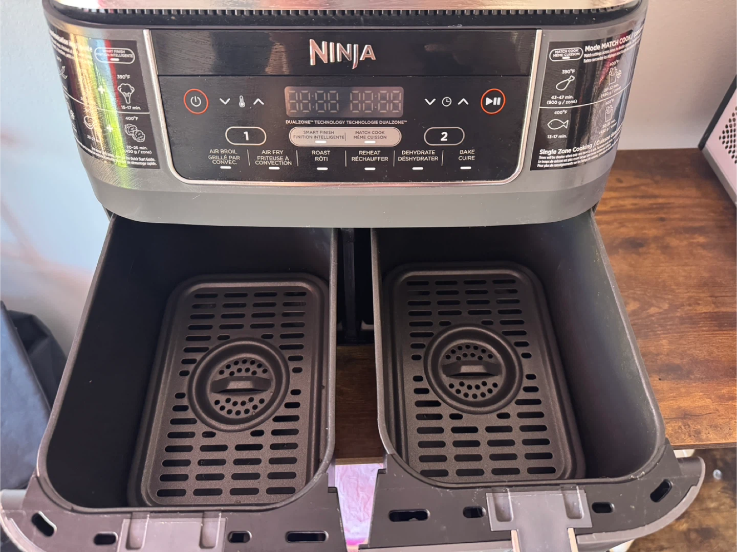 Very new Ninja XL Air Fryer - photo 2